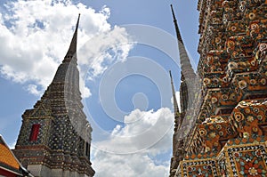 Buddhist relics tower