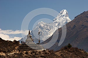 Buddhist stupa and Ama Dablam mountain, Everest trek, Himalayas, Nepal