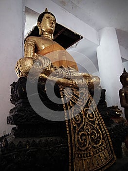 Buddhist temple thailand statue Golden