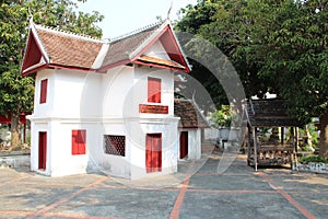 buddhist temple (wat kili) in luang prabang (laos)