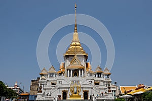 Buddhist temple Wat Traimit in Bangkok