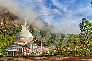 Buddist stupa on the way to the top of Adam& x27;s peak