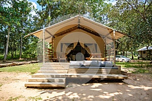 Budget Safarin tent in South Africa for families vacations