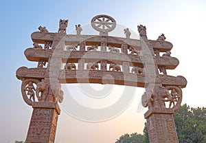 budhhist architecture image Sachi stoop