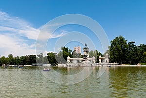 Buen Retiro Park, Madrid, Spain photo