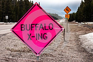 Buffalo Crossing Sign