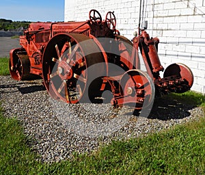 Buffalo Springfield farm and road roller machine