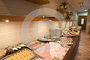 Buffet Counter