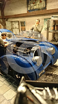 Bugatti 57 SC Atlantic scale model diorama