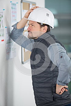 builder engineer architect confuse at work