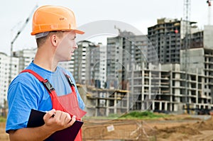 Builder inspector at construction