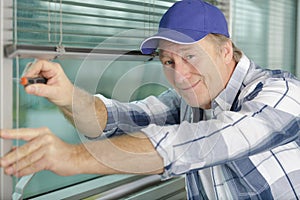 Builder installs blind