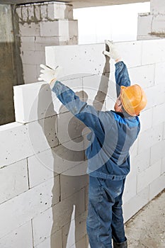 Builder mason worker bricklayer