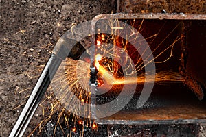 Builder weld metal pipe