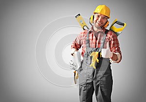 Builder in yellow helmet