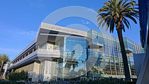 Building of the Anaheim Convention Center as seen from the west