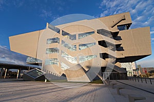 Building DHUB Glories