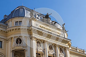 Budova Slovenského národního divadla ve starém městě Bratislavy