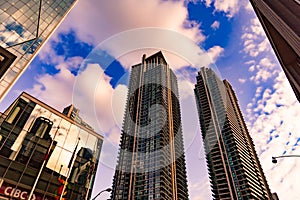 Building and sunset (Toronto)