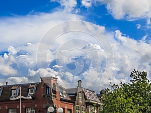 Building thunderstorms