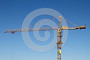 The building tower crane
