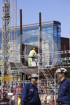 Building workers and construction