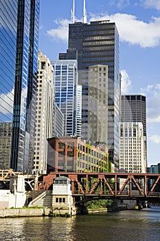 Buildings along Chicago River