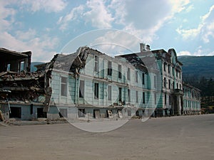 Buildings destroyed in senseless war