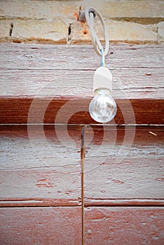 Bulb provisional mounted on a door