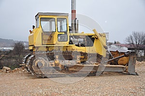 Buldozer at work