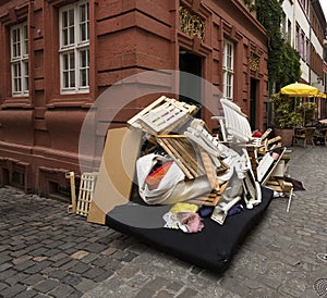 Bulk rubbish in the Streets