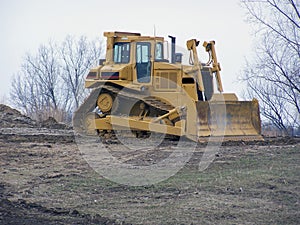 Bull dozer