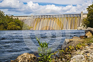 Bull Shoals dam