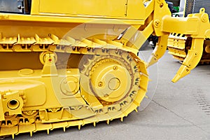 Bulldozer with ripper