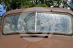 Bullet bridled cab pickup windshield