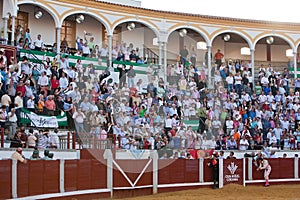 Bullring of Pozoblanco, the people request the president of the square the award the toreador with white handkerchiefs