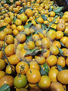 A bunch of fresh citrus in the supermarket