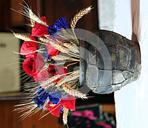 Bunch in the old flower vase