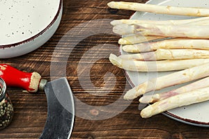 bundle of white asparagus