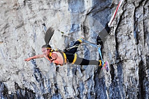 Bungee jumps, extreme and fun sport.