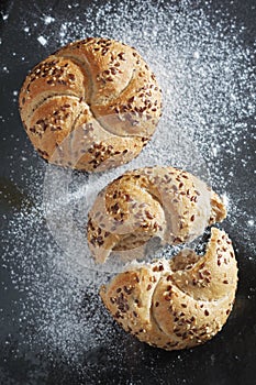 Buns with seeds