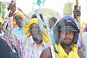 Indigenous people blocked roads in Burdwan with traditional weapons in multiple demands