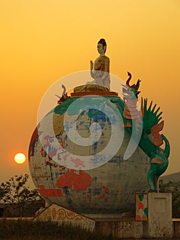 Burma. Global Buddha