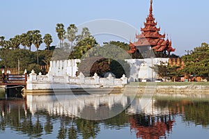 Burma sightseeing: Royal palace Mandalay