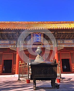 Burn a joss stick, Beijing