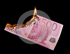 Burning five hundred Euros