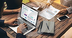 Business data dashboard analysis by ingenious computer software