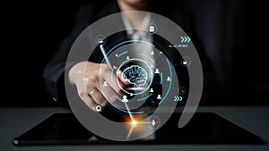 Business Intelligence and Data-Driven Decision Making Process Motif