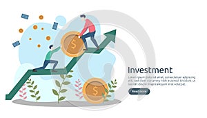 Business investment concept. dollar pile coin, tiny people, money object. graphic chart increase. Financial growth rising up to