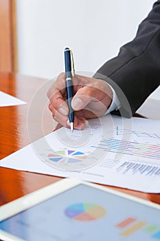 Business meetings, documents, sales analysis, Analysis Results